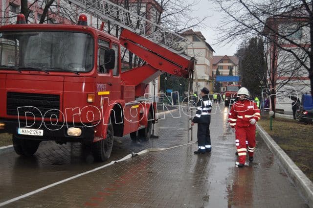 Simulare de incendiu la Spitalul Dorohoi_08