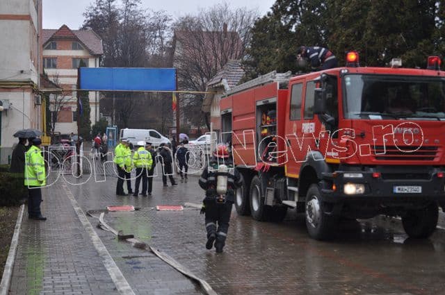 Simulare de incendiu la Spitalul Dorohoi_10