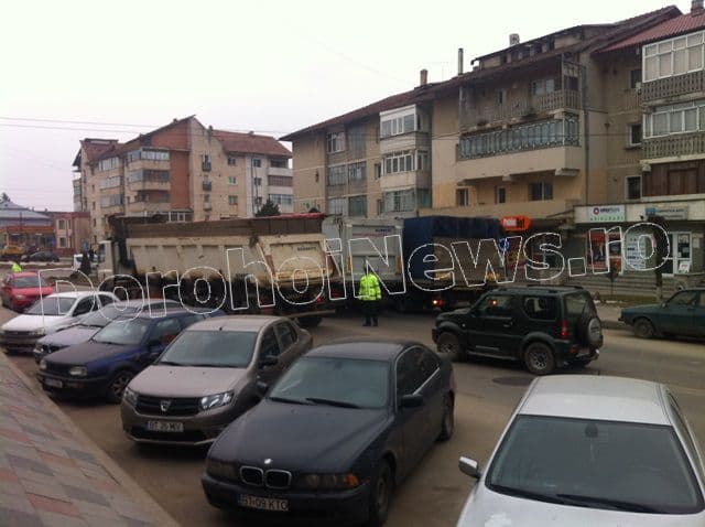 Trafic blocat in Dorohoi_05