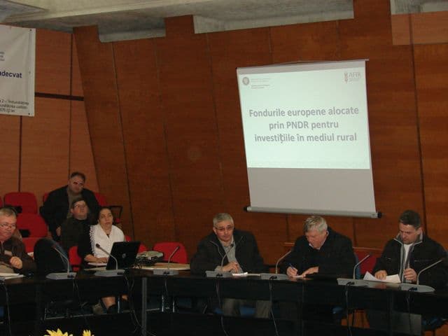 ntâlnire pe dezvoltare rurală la Prefectură (3)