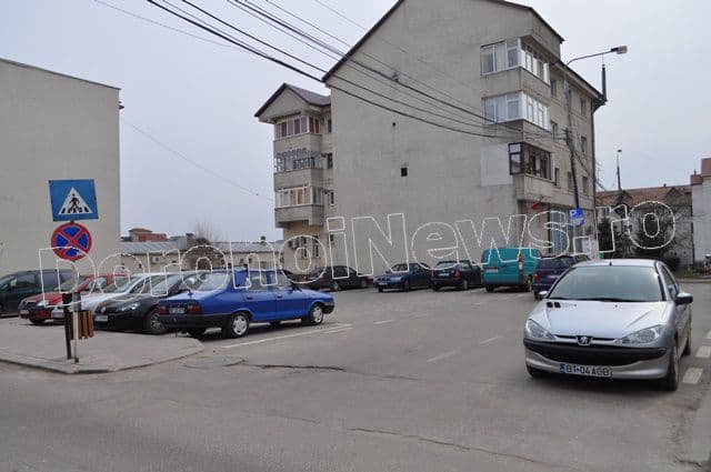 strada Dumitru Furtună – parcarea de lângă EON_01