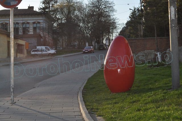 Oua rosii uriase in Dorohoi_13