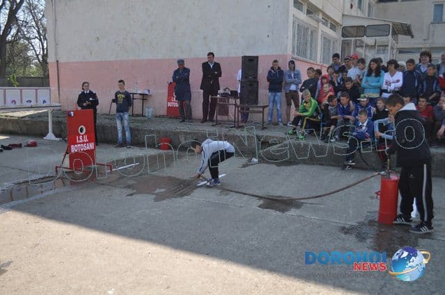 Concursul judetean Echipaj de Pompier - Dorohoi_02