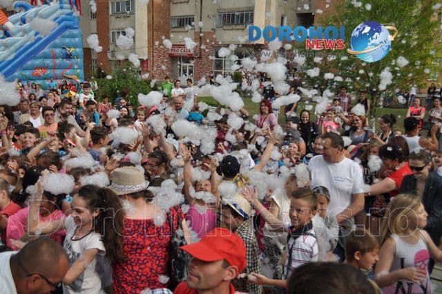 Petrecere cu spuma la Dorohoi_02