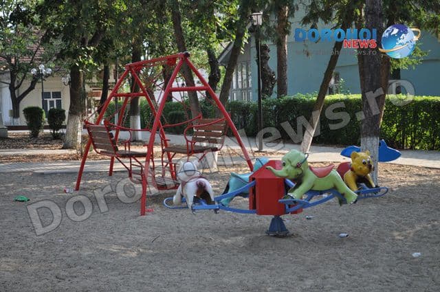 Dorohoi parc primarie 04