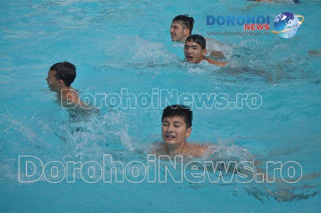 Distractie la piscina Dorohoi_10