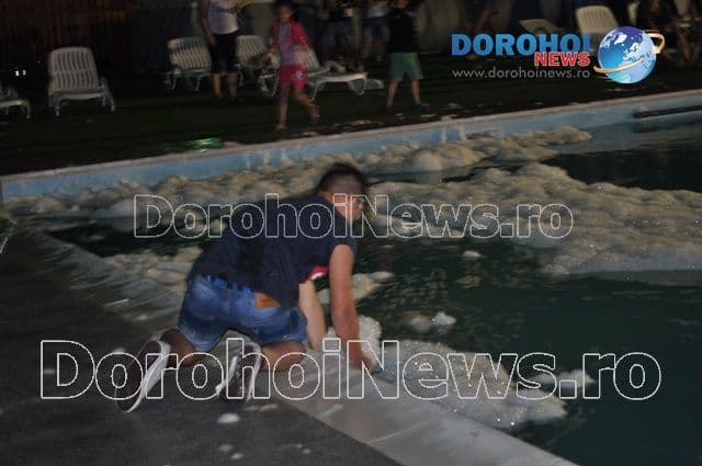 Distractie la piscina Dorohoi_01