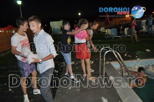 Distractie la piscina Dorohoi_13