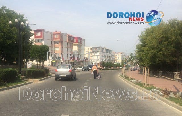 Barbat pe strada in Dorohoi_03