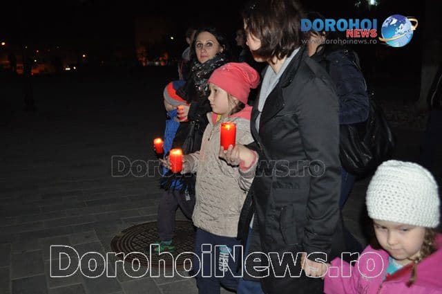 Mars pentru victimele din Colectiv organizat la Dorohoi_11