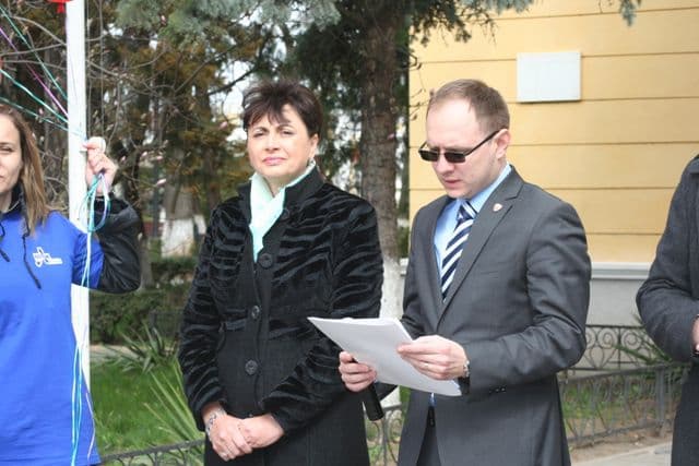 Sustibere copii cu handicap