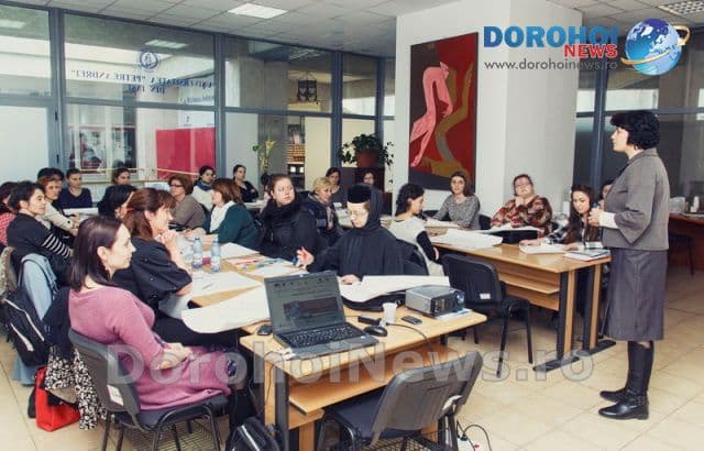 50 de femei se vor califica ca Asistent Relati Publice si Comunicare 2