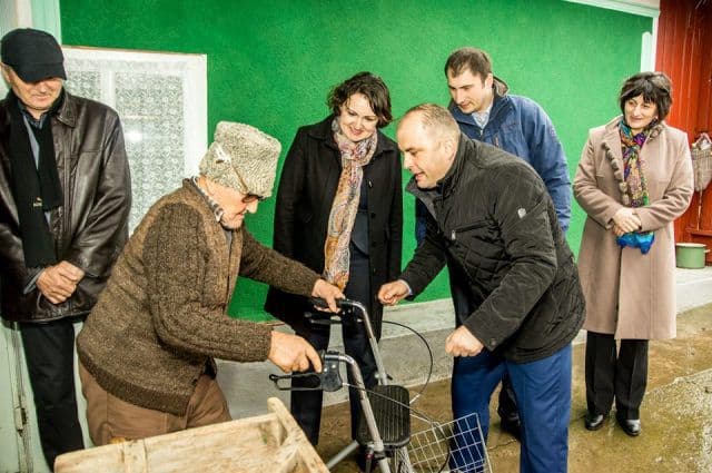 Activitate umanitară derulată la VLĂSINEȘTI (5)