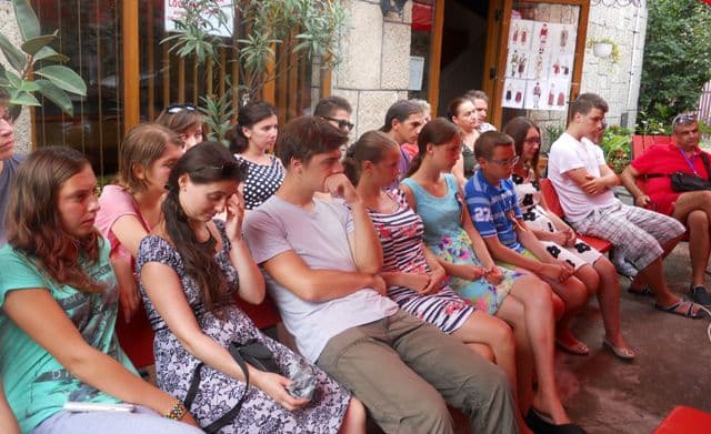voluntari la țărmul mării (2)