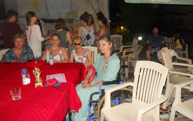 voluntari la țărmul mării (7)