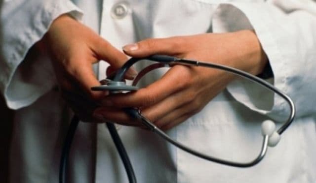 Ce paşi trebuie să urmezi dacă vrei să îţi schimbi medicul de familie