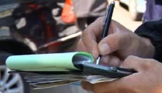 Două litere scrise greşit au anulat sute de amenzi. Cum a fost posibil