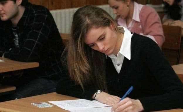 Simulare bacalaureat 2016. Calendarul complet al probelor pentru elevii de clasa a-XI-a şi a-XII-a