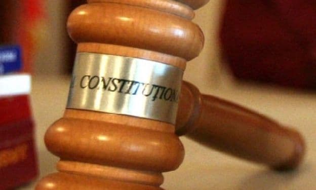 Legea privind pensiile speciale pentru aleșii locali, declarată neconstituțională