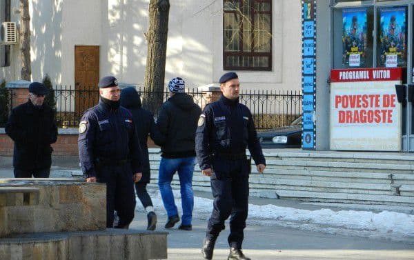 Peste 100 de sancţiuni aplicate de jandarmii botoşăneni în urma misiunilor specifice executate în ultima săptămână