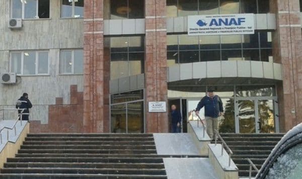 Două sedii ale Finanțelor Publice Botoșani scoase la licitație. Unul se află în Dorohoi!