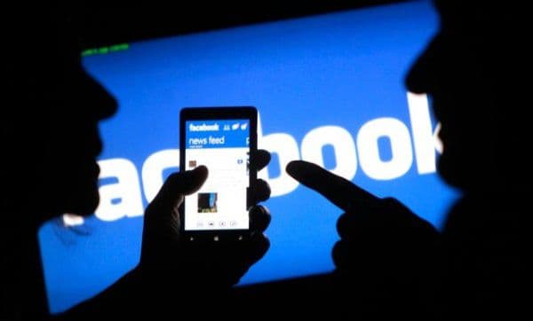 Nu petreci destul timp pe Facebook? Acum a apărut o nouă provocare, de care nu aveai habar!