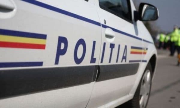 Surprins şi accidentat de o autoutilitară după ce a traversat prin loc nepermis