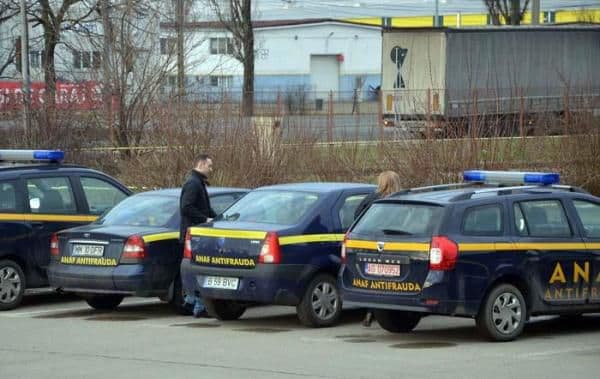 Atenție, șoferi! Agenții ANAF te pot opri în trafic pentru un lucru banal! Verifică ce trebuie să ai