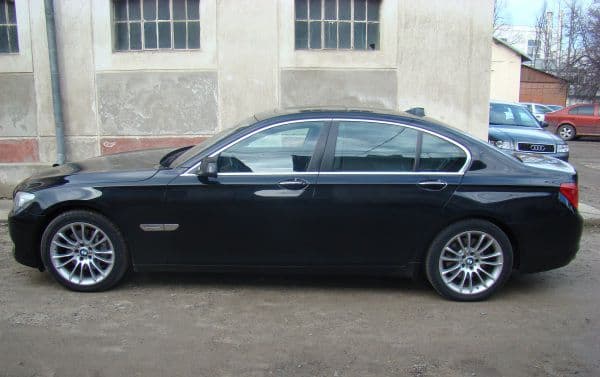 BMW de peste 125.000 lei căutat în Germania, depistat de poliţiştii de frontieră la Botoşani