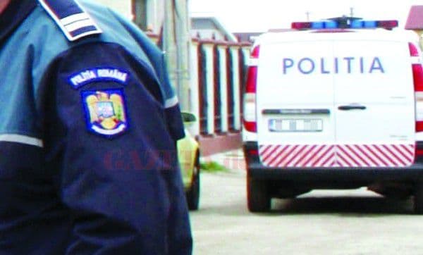 Cinci dosare penale aplicate în cursul zilei de astăzi de poliţiştii specializaţi în investigarea infracţiunilor economice