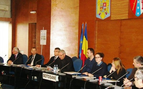 La Prefectură: Interes major pentru finanţările europene în cultură, dar şi critici privind birocraţia presupusă