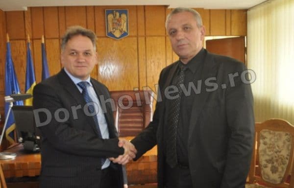 Fostul și actualul prefect al județului s-au întâlnit la Prefectură. Vezi când va avea loc ceremonia de învestire!