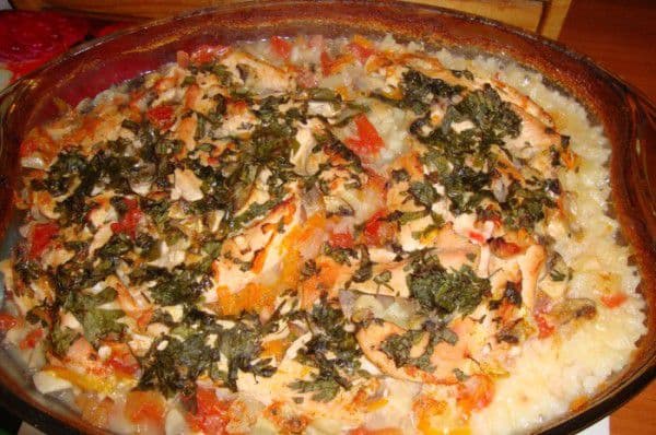 Pilaf de orez cu piept de pui la cuptor