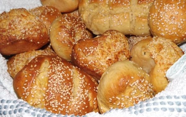 O firmă din județul Botoșani produce produse de panificație pentru Timişoara, Cluj şi Bihor