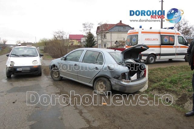 Cadou de 8 martie pentru două femei! Accident rutier produs pe drumul Dorohoi-Botoșani - FOTO