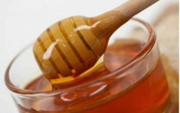 Cum îţi pot schimba viaţa două linguriţe cu miere. Milioane urmează această dietă uluitoare