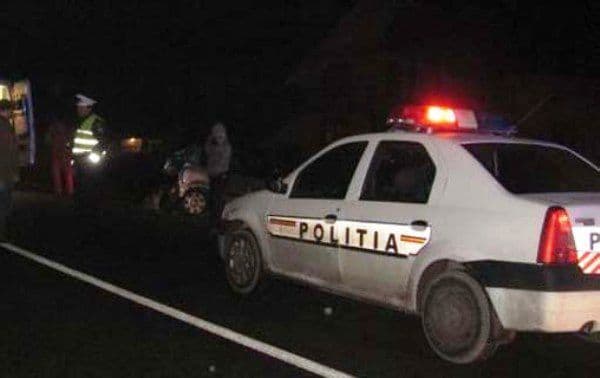 Accident produs de către doi tineri băuți care au plecat la plimbare în miez de noapte