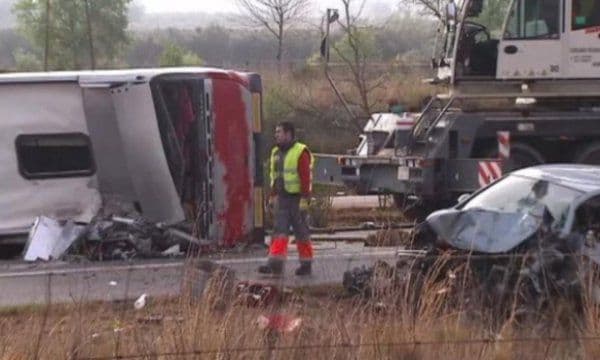 Accident de autocar în Spania. Cel puțin 14 studenți ERASMUS și-au pierdut viața. Zeci de răniți