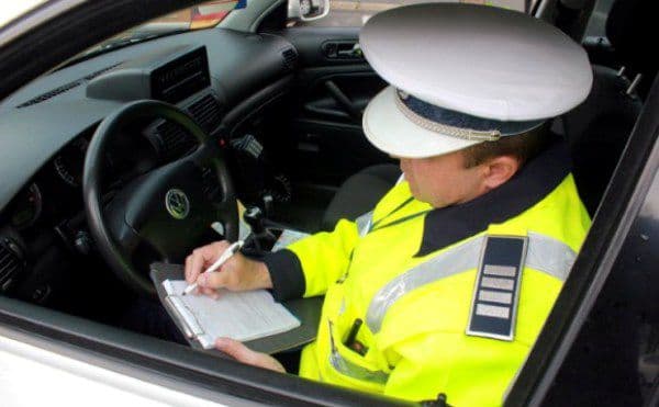 Razie pe şoselele judeţului Botoșani. Vezi câți șoferi au rămas fără permis în primele zile ale lunii