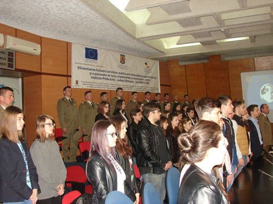 Trei ofiţeri botoşăneni în misiune în Afganistan - FOTO