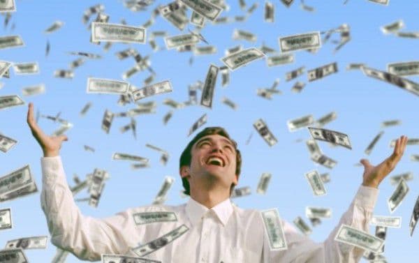 Ordonanţa majorării salariilor a fost publicată. Salariile bugetarilor cresc de la 1 august