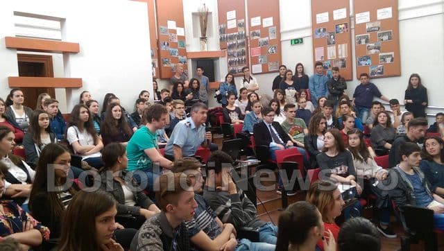 Internship la Colegiul National „Grigore Ghica” Dorohoi - FOTO