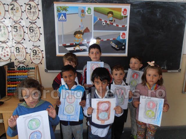 „Să știi mai multe, să fii mai bun!” la Școala Gimnazială „Ștefan cel Mare” Dorohoi - FOTO