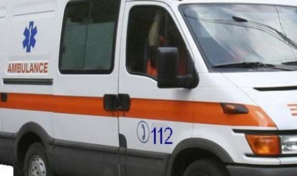 Bărbat în vârstă ajuns la spital după ce a fost bătut de fiul său