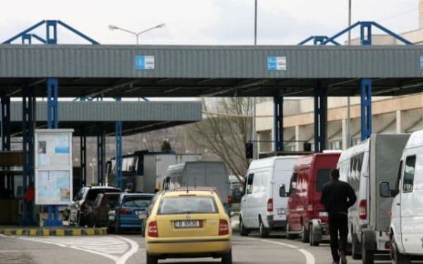 Atenţionări pentru românii care vor să ajungă în Grecia, Bulgaria sau Croaţia