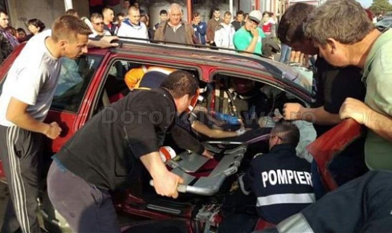 Tragedie în noaptea de Înviere! Tânăra rănită în accidentul de la Darabani a murit!