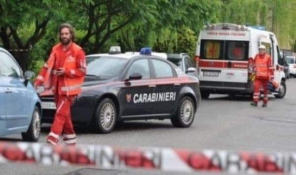 Un român a murit, iar alţi doi au fost răniţi într-un accident rutier produs la Roma