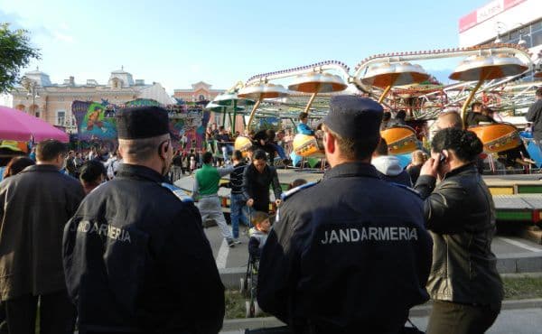 Amenzi de peste 4500 de lei aplicate de jandarmi la Zilele oraşului Botoşani
