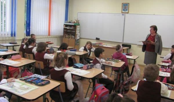 Tema pentru acasă devenită virală. Ce le-a cerut o învăţătoare elevilor ei e incredibil
