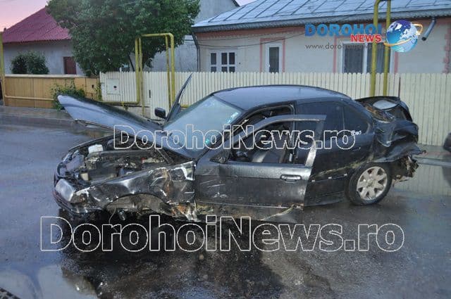 Șoferul care a intrat cu mașina într-un grup tineri și o conductă de gaze la Dorohoi a fost identificat